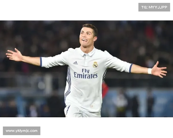 捷克前锋希季尔勇敢挑战C罗荣耀时刻震撼足坛